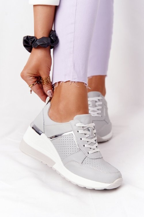 Amaya | Dames Vetersneakers met Metallic Detail