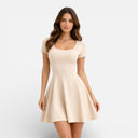 Damen Sommer Minikleid mit figurbetontem Oberteil und ausgestelltem Rock, kurze Ärmel, Stretchstoff