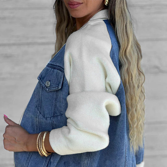 Nora Damen Jeansjacke – Reißverschluss vorne, Strickärmel, Kontrastdetails