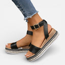 Dames sandalen met plateauzool, bandjes en comfortabele zool