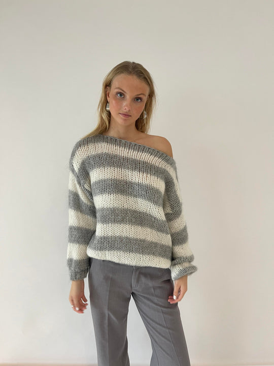 Lena | Women's Striped Knitted Sweater