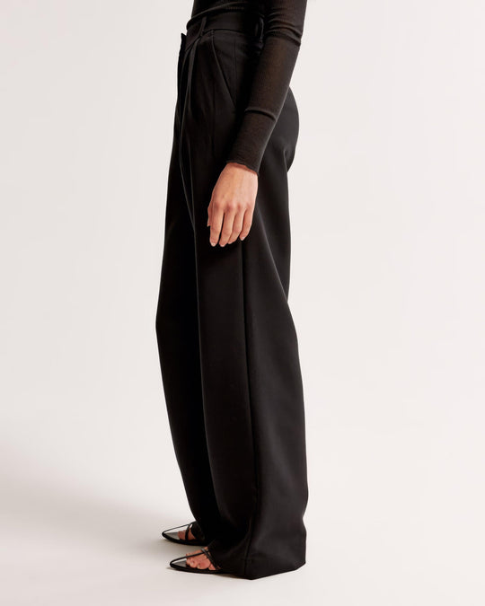 Claudine – Pleated High Waist Trousers with Tailored Fit