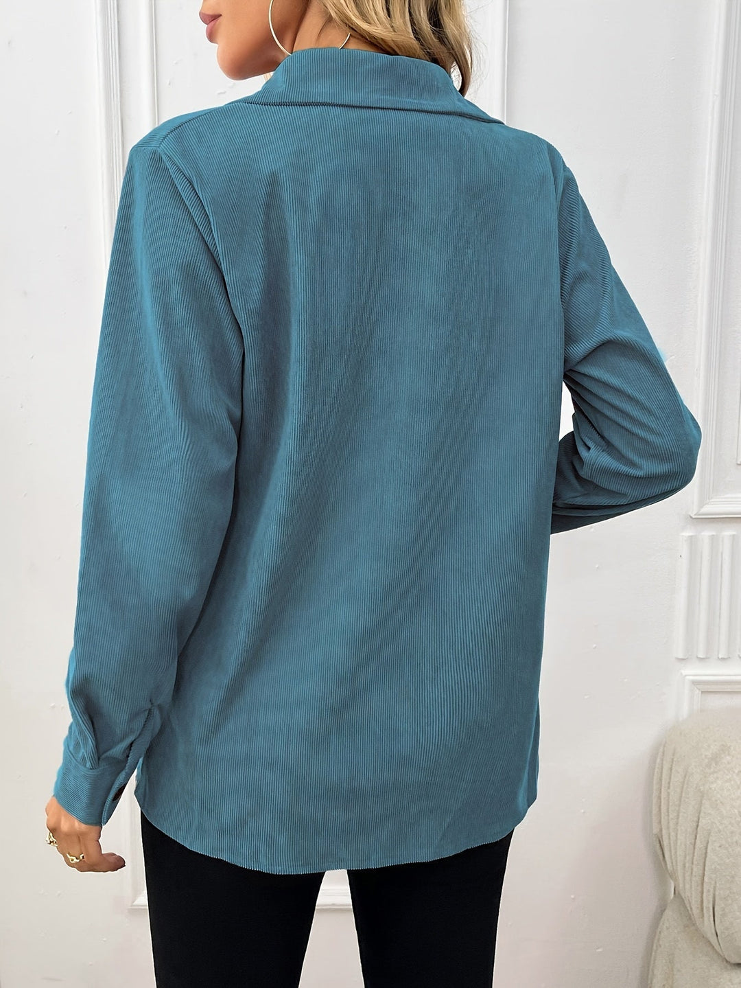 Claudine – Women’s corduroy button up shirt jacket