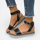 Dames sandalen met plateauzool, bandjes en comfortabele zool