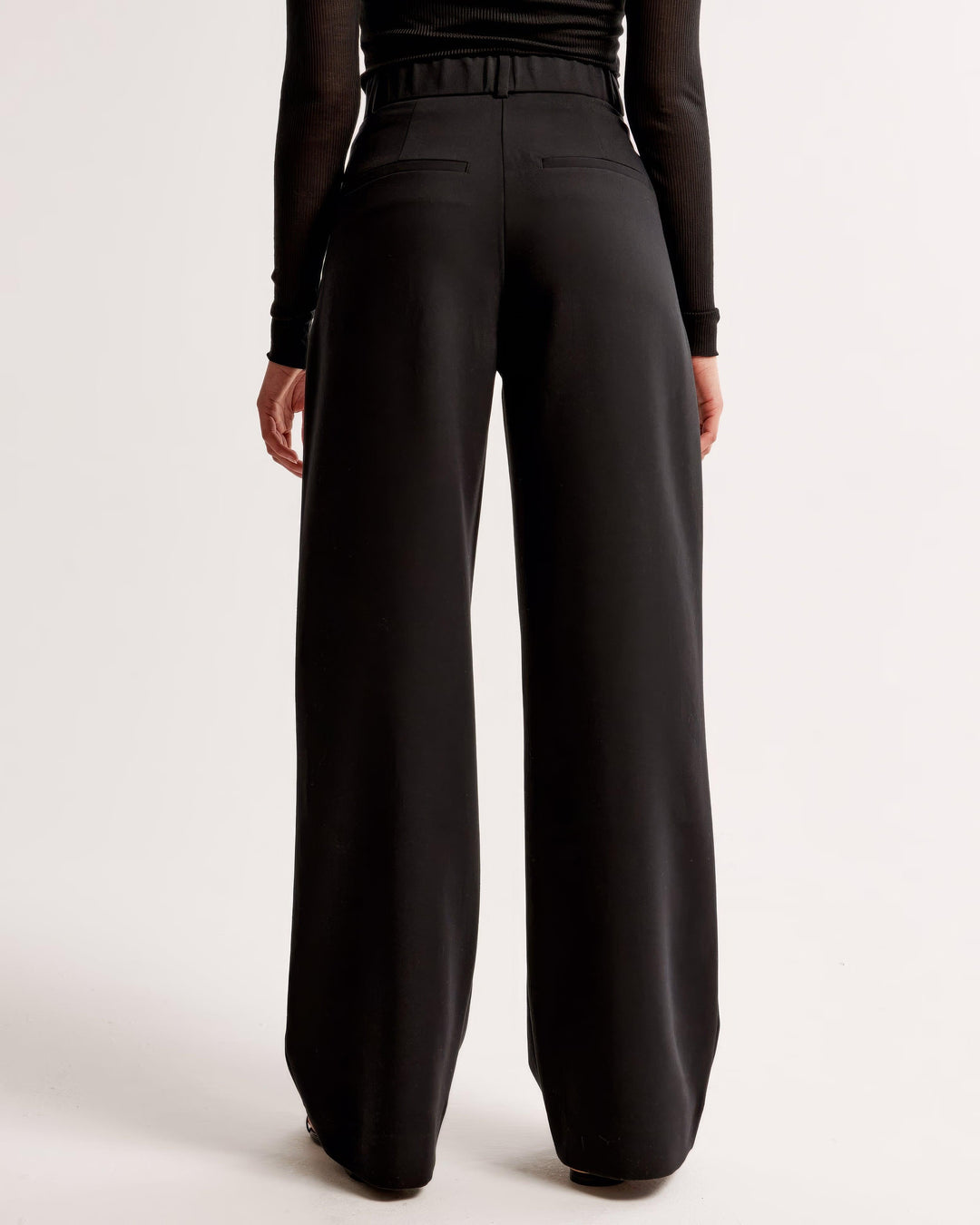 Claudine – Pleated High Waist Trousers with Tailored Fit