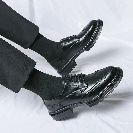 Edward Men’s Oxford Shoes – Leather Wingtip Brogues