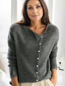 Juul Pullover - Stilvoller Cardigan mit asymmetrischem Knopfdesign