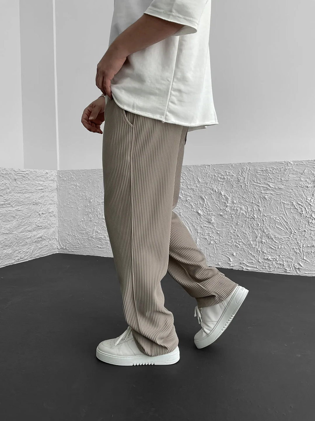 Milan – Ribbed Knit Men’s Pants