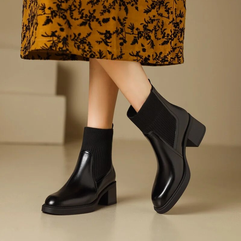 Alizee – Women’s block heel ankle boots