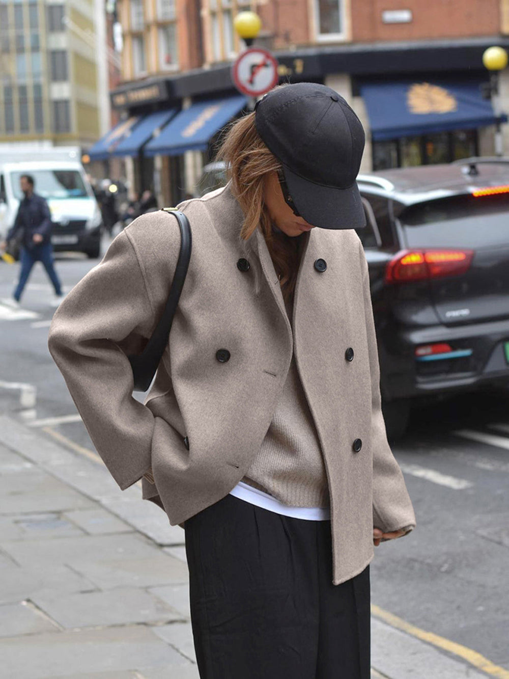 Claudine – Women’s double-breasted wool coat