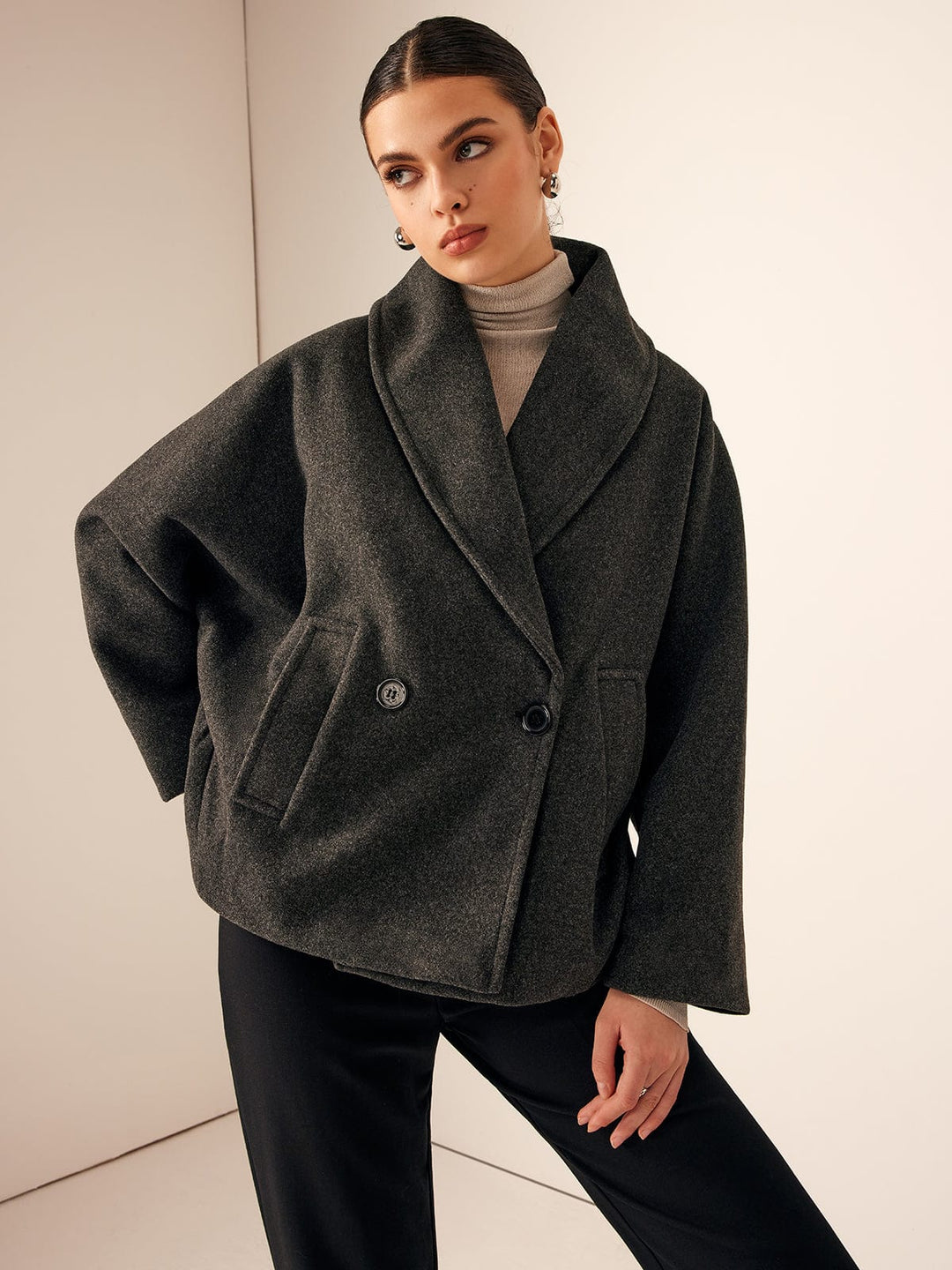 Helena - damski płaszcz oversize z mieszanki wełny