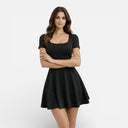 Damen Sommer Minikleid mit figurbetontem Oberteil und ausgestelltem Rock, kurze Ärmel, Stretchstoff