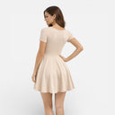 Damen Sommer Minikleid mit figurbetontem Oberteil und ausgestelltem Rock, kurze Ärmel, Stretchstoff