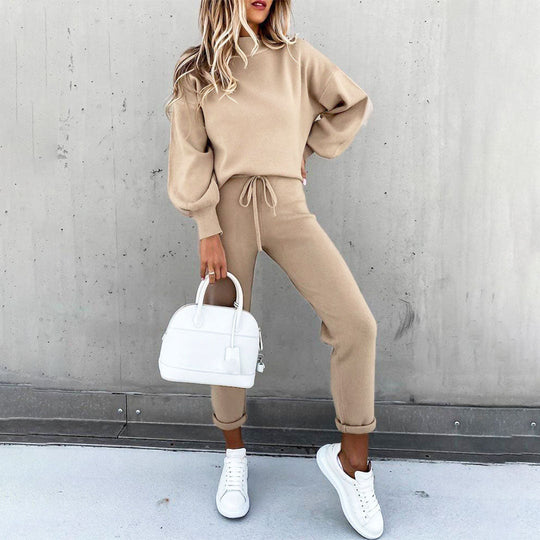 Sienna – Women’s two-piece knit lounge set