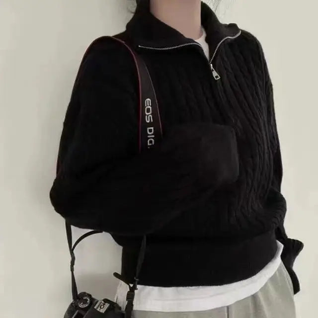 Maribel – Women’s cable knit zip sweater