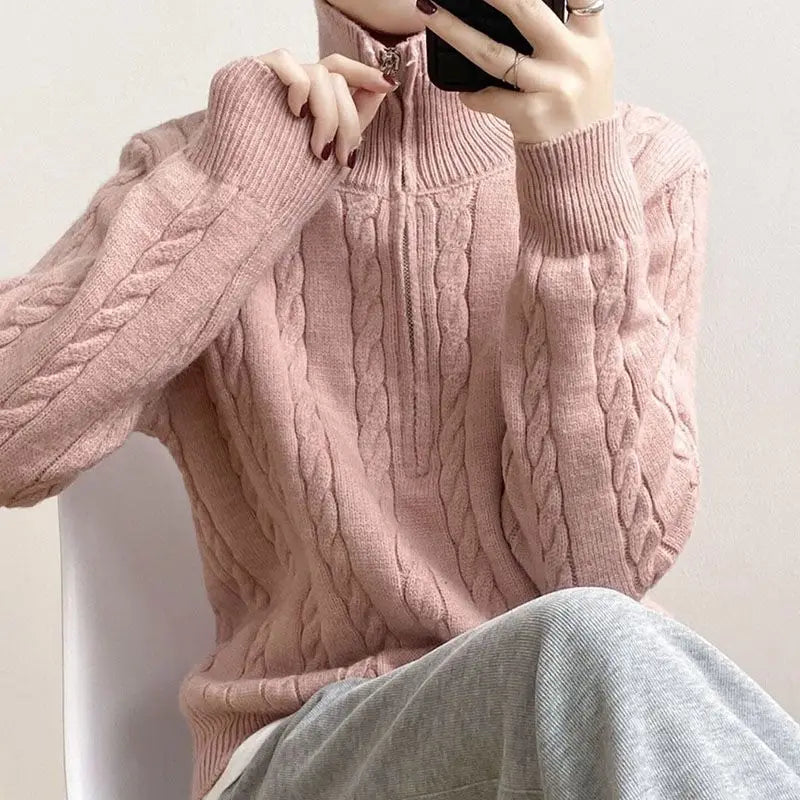 Maribel – Women’s cable knit zip sweater