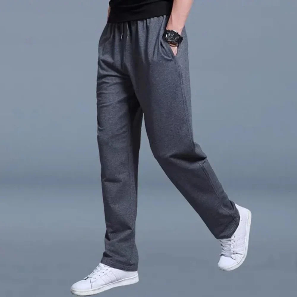 Wilson Men’s Sweatpants – Regular Fit Drawstring Trousers