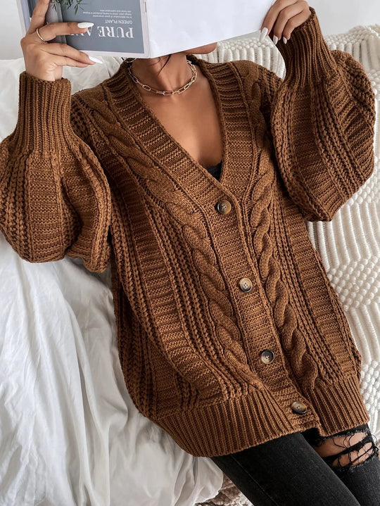 Aurelia – Women's Oversized Cable Knit Cardigan