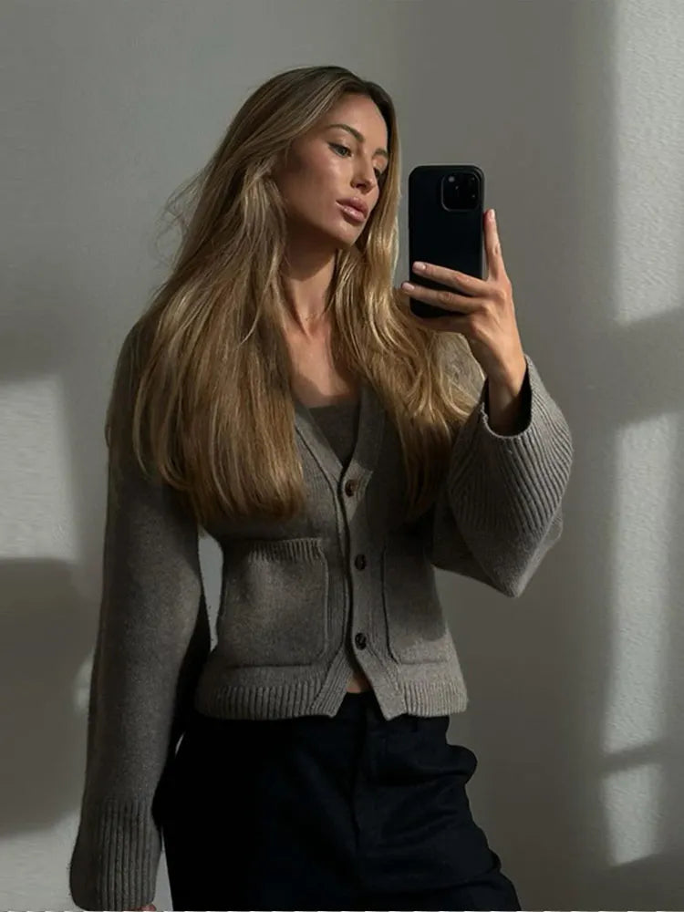 Renata | Women's V-Neck Buttoned Cardigan
