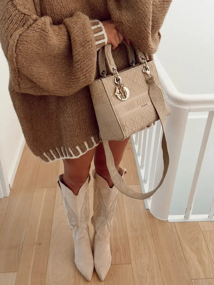 Lindsey | Women's Oversized Knitted Sweater