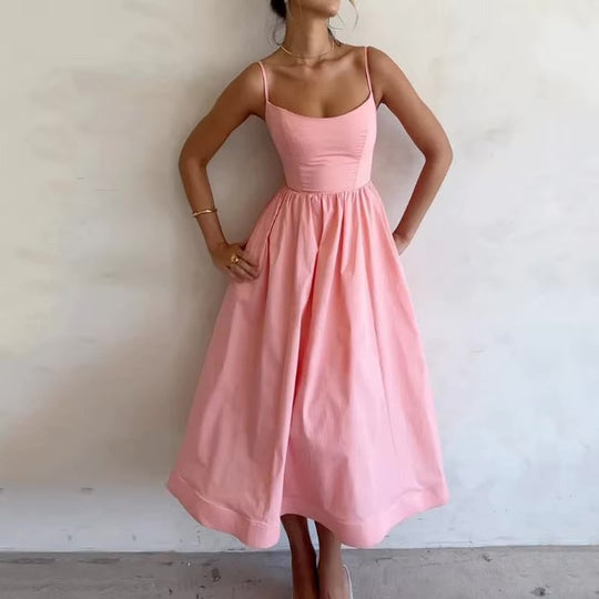 Liliana – Flared Midi Dress with Lightweight Silhouette