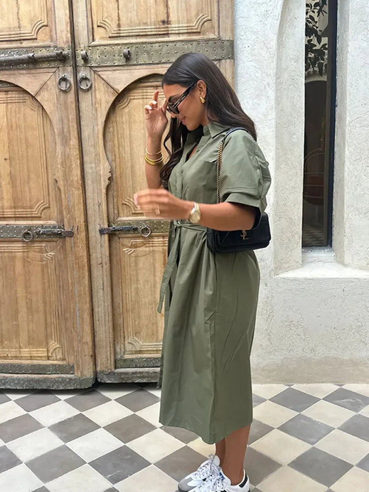 Zoey – Loose Fit Dress with Lace-Up Detail