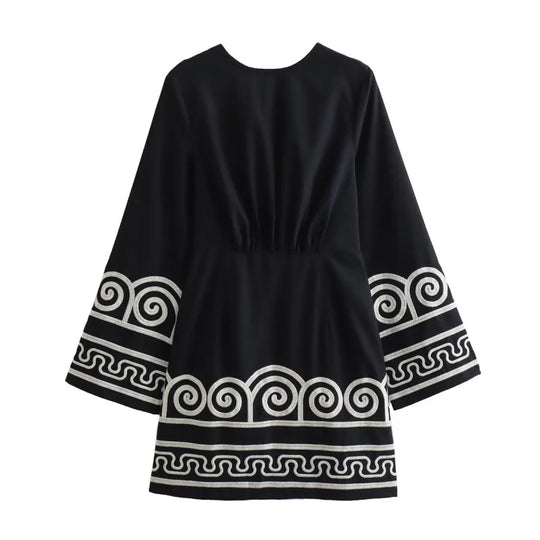 Mila – Women’s Short Dress with Wide Sleeves
