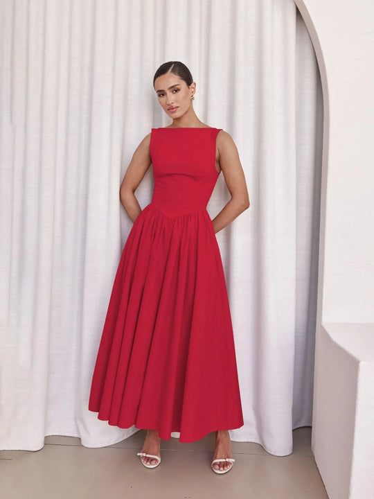 Luna – Sleeveless Pleated Maxi Dress