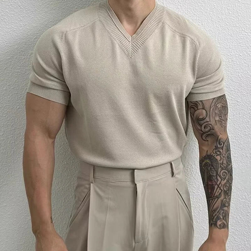 Jorg – Casual Lightweight Knit T-Shirt with V-Neck
