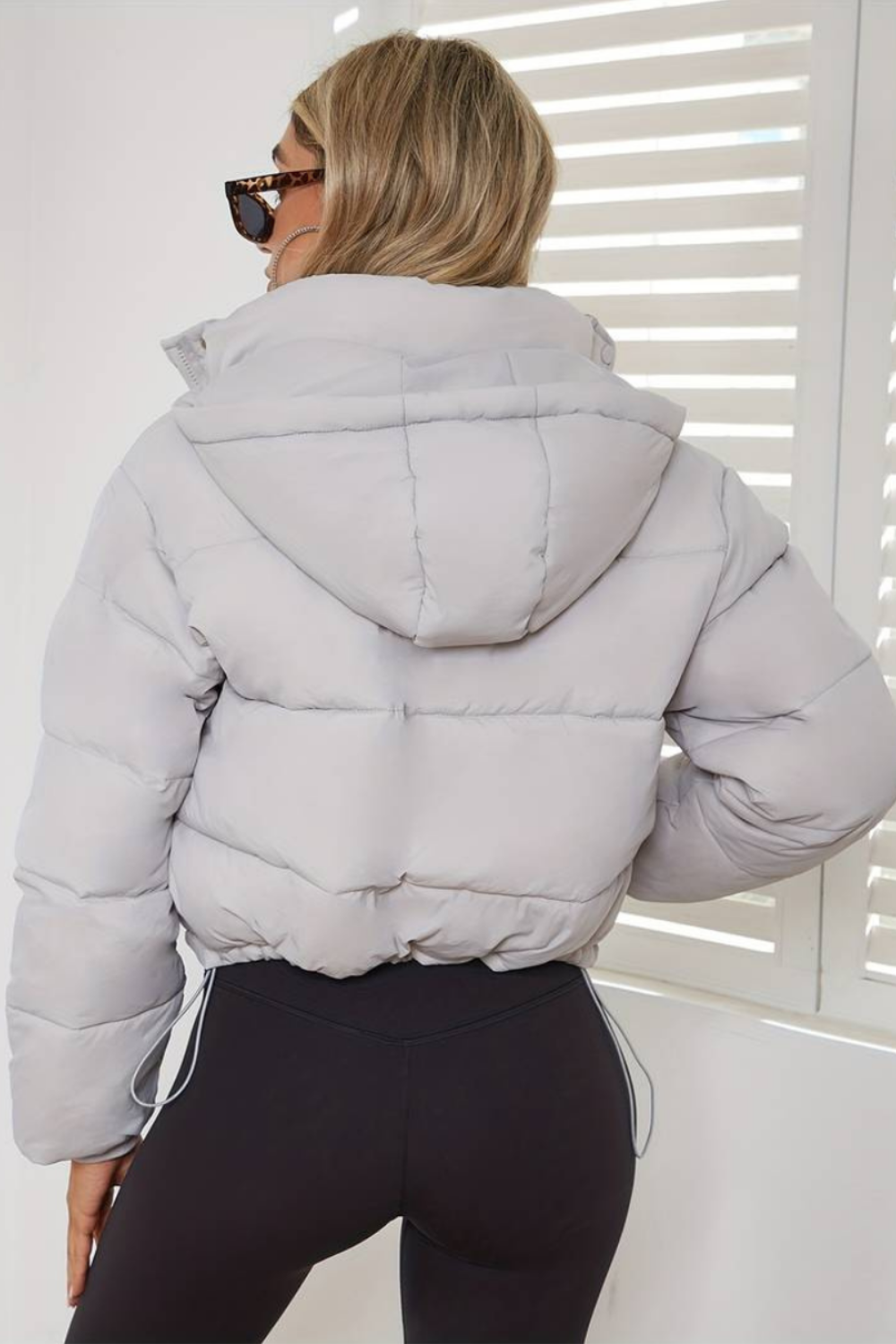 Tamara – Cropped Puffer Jacket with Hood