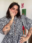 Lily - Retro Streetwear Blouse