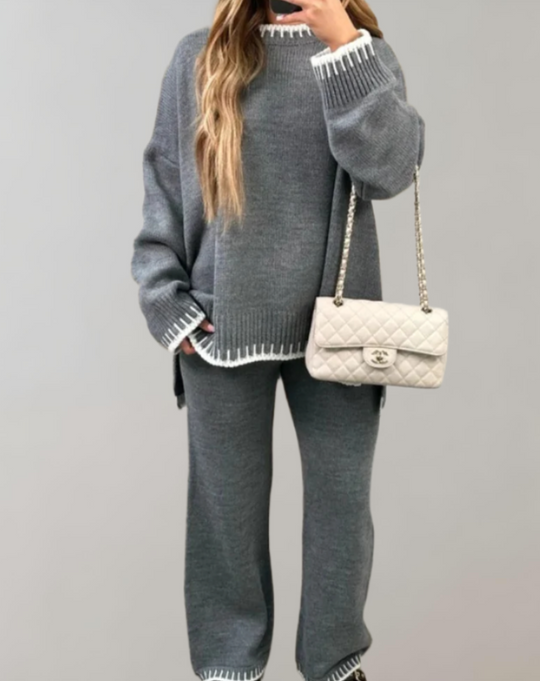 Yana – Women’s two-piece knit lounge set
