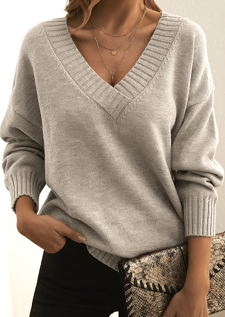 Selene – Women's Oversized V-Neck Knit Sweater