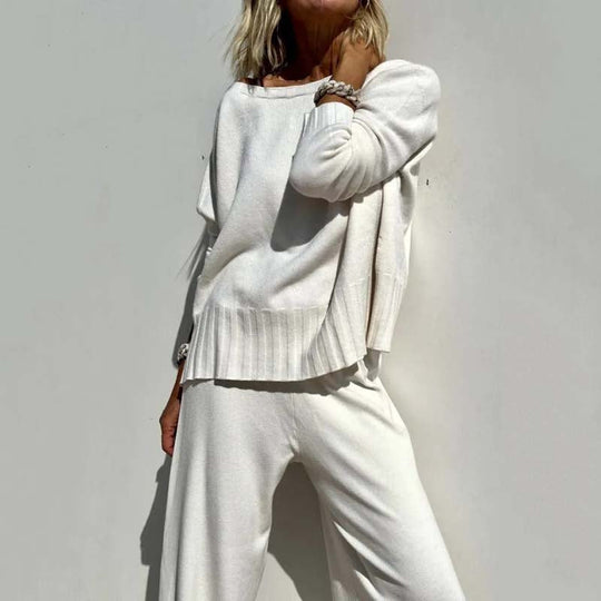 Cato – Women’s two-piece knit lounge set